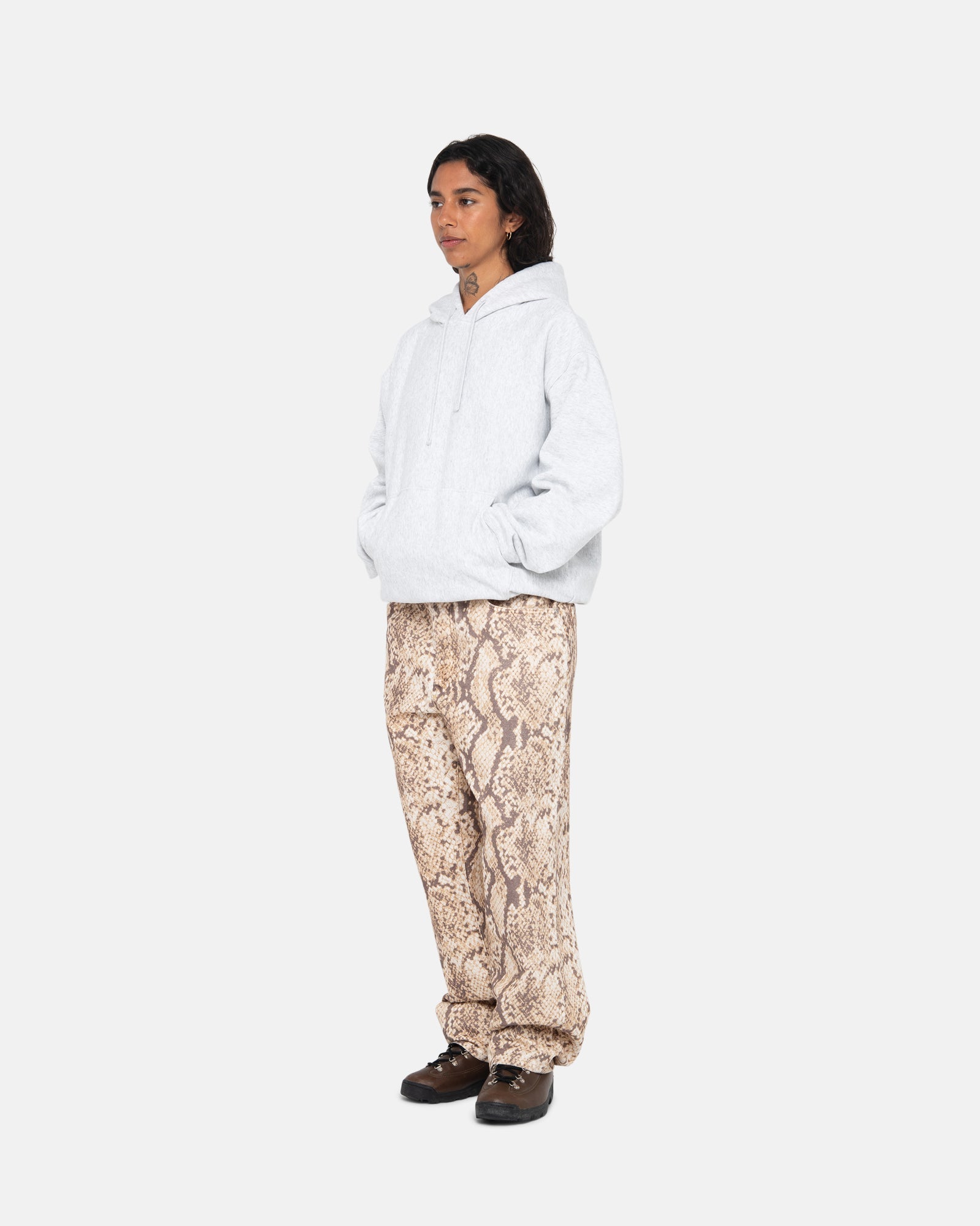 BACK HOOD APPLIQUE HOODIE